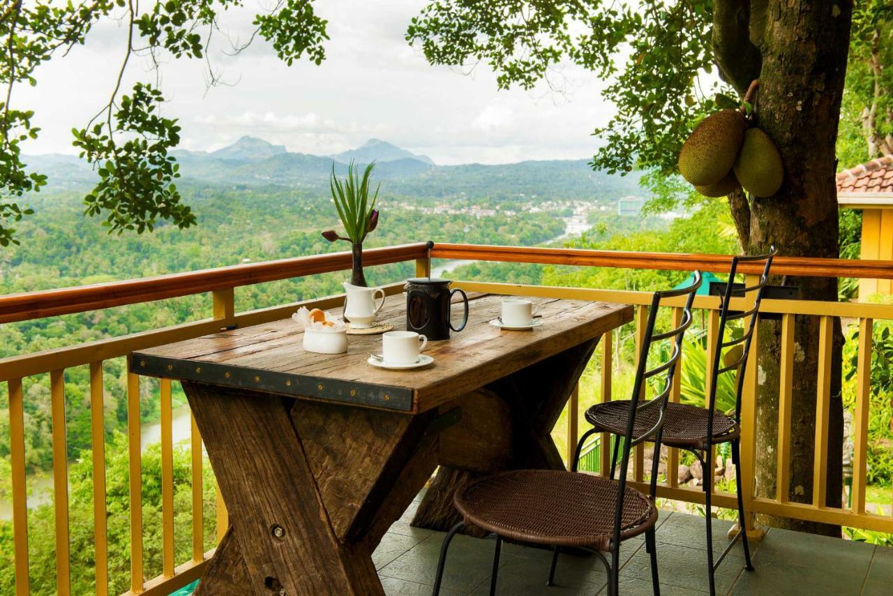 Villa Rosa Kandy Exterior photo
